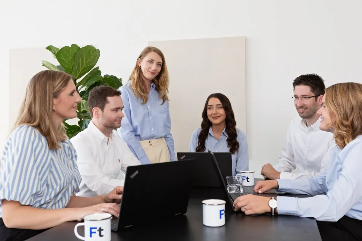 The B2B SEO team at Farbentour